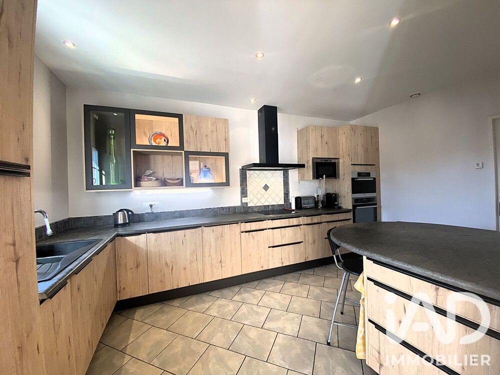 à vendre  Maison L'Isle-sur-la-Sorgue (84800)
