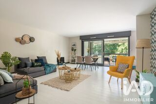  Appartement à louer 5 pièces 118 m² Meylan