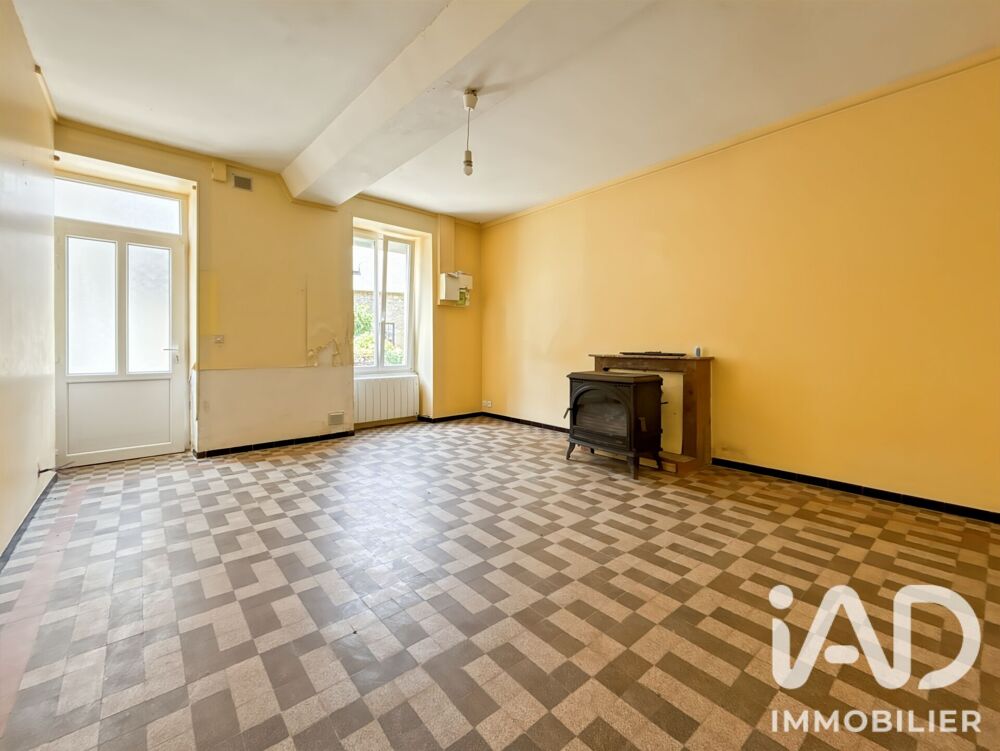 Vente Maison Vente Maison de village 6 pièces Courcité