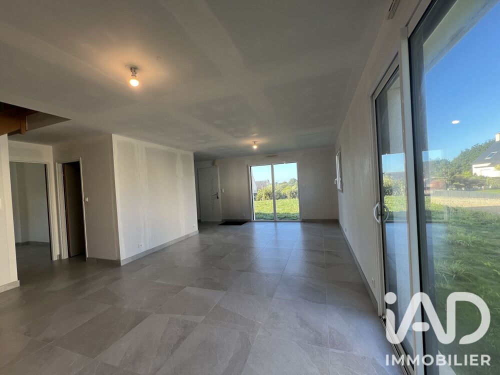 Vente Maison Vente Maison/villa 6 pièces Plounéventer