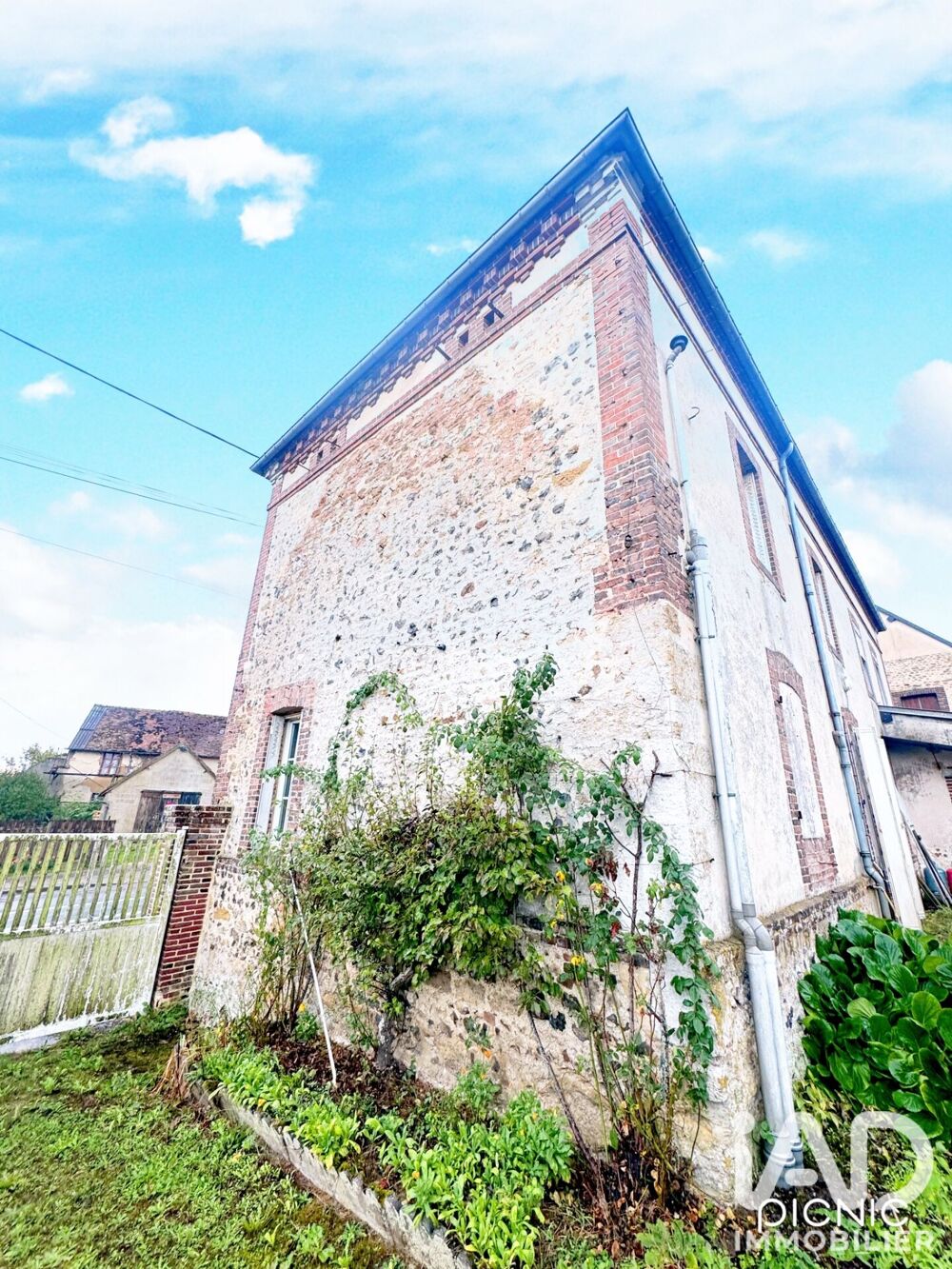 Vente Maison Vente Maison de village 8 pièces Planches
