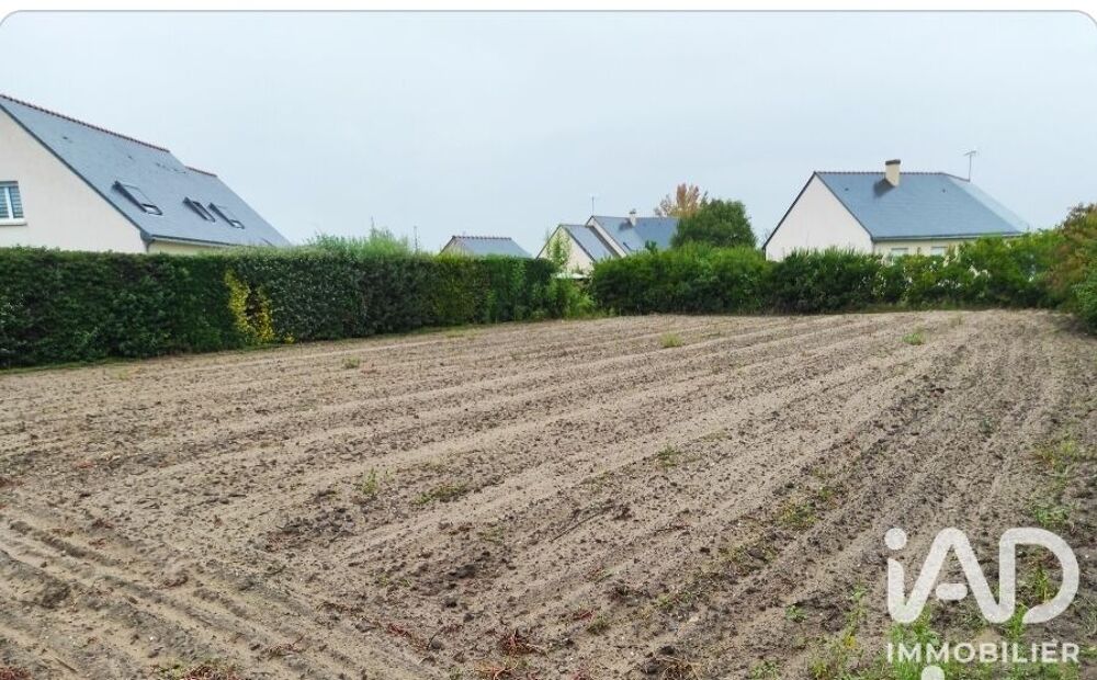 Vente Terrain Vente Terrain à bâtir 837 m&sup2; Beaufort-en-anjou