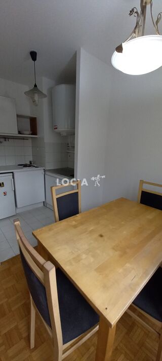  Appartement à louer 1 pièce 31 m²