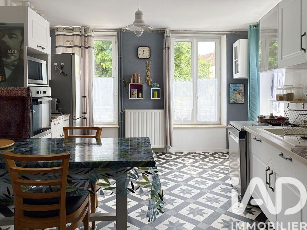 Vente Maison de village 7 pièces