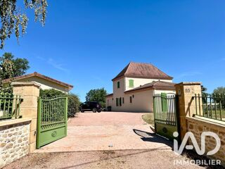  Maison à vendre 8 pièces 227 m²