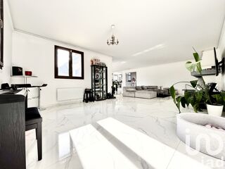  Maison à vendre 7 pièces 216 m²