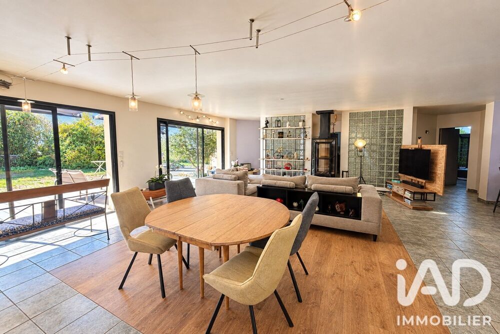 Vente Maison Vente Maison d'architecte 7 pièces Châteaugiron