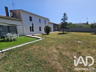  Maison à vendre 11 pièces 279 m²