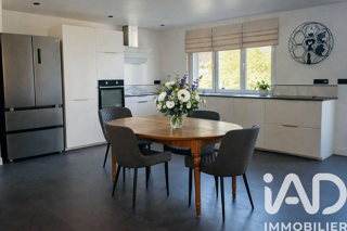  Maison � vendre 9 pi�ces 204 m�