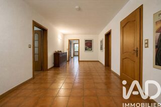  Maison à vendre 10 pièces 245 m²