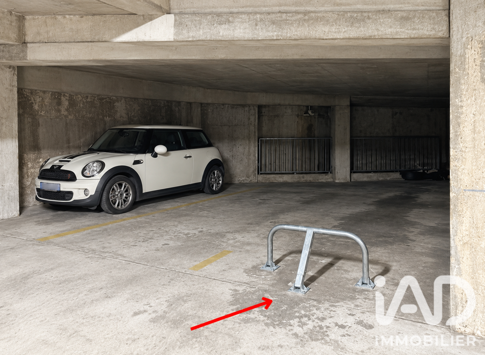 Vente Parking/Garage Vente Parking 20 m&sup2; Paris 8
