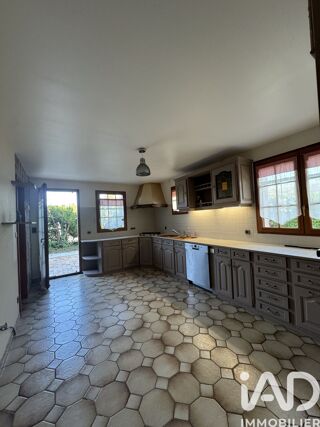  Maison à vendre 10 pièces 214 m²