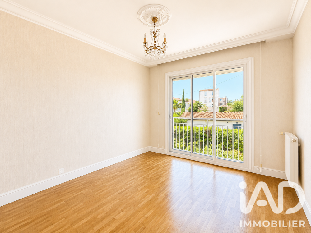 à vendre  Appartement La Rochelle (17000)