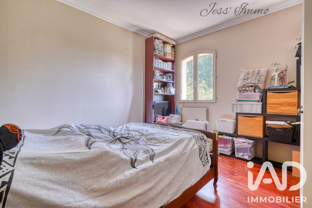 à vendre  Maison La Ville-du-Bois (91620)
