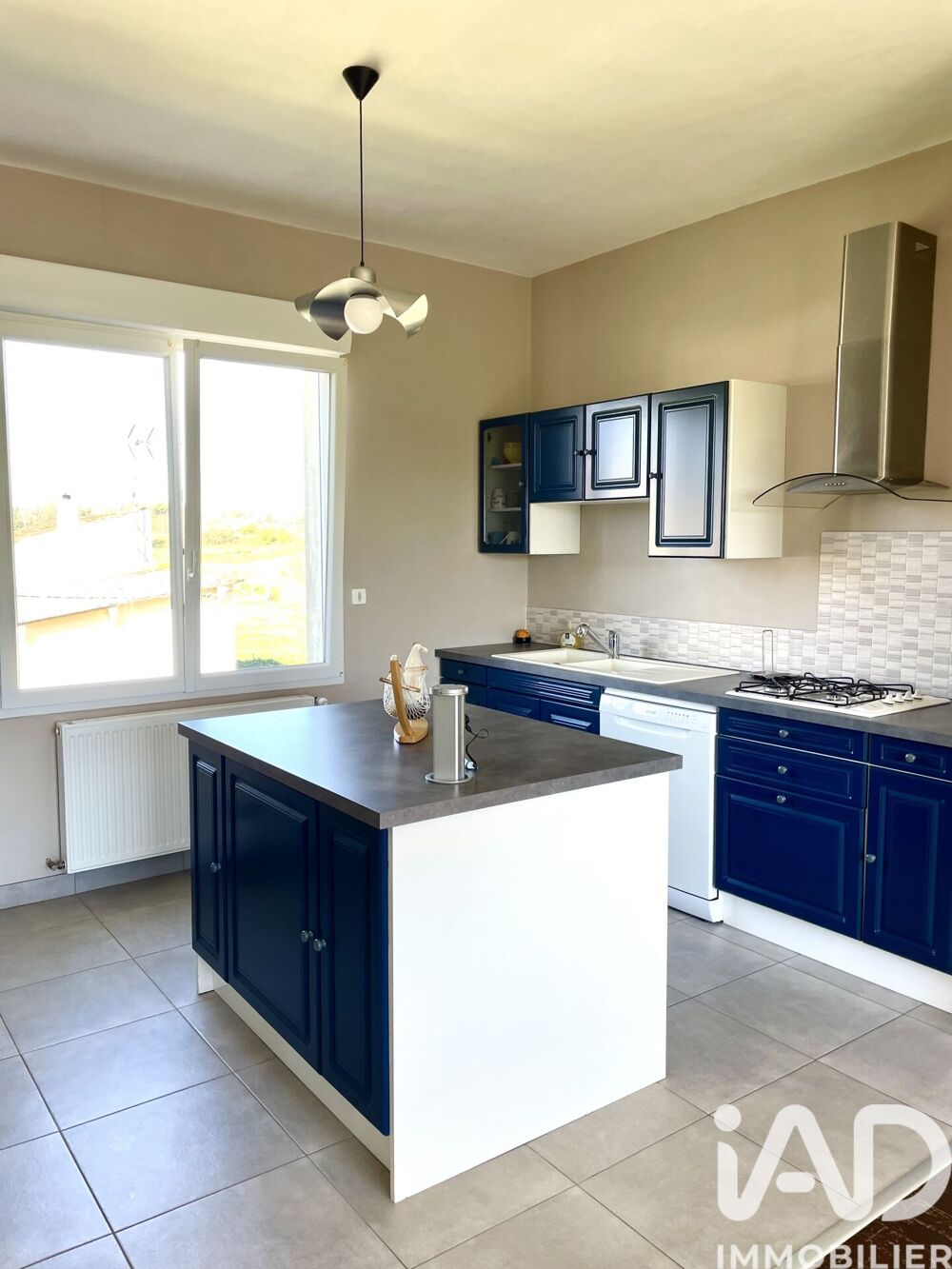 Vente Maison Vente Maison/villa 6 pièces Saintes