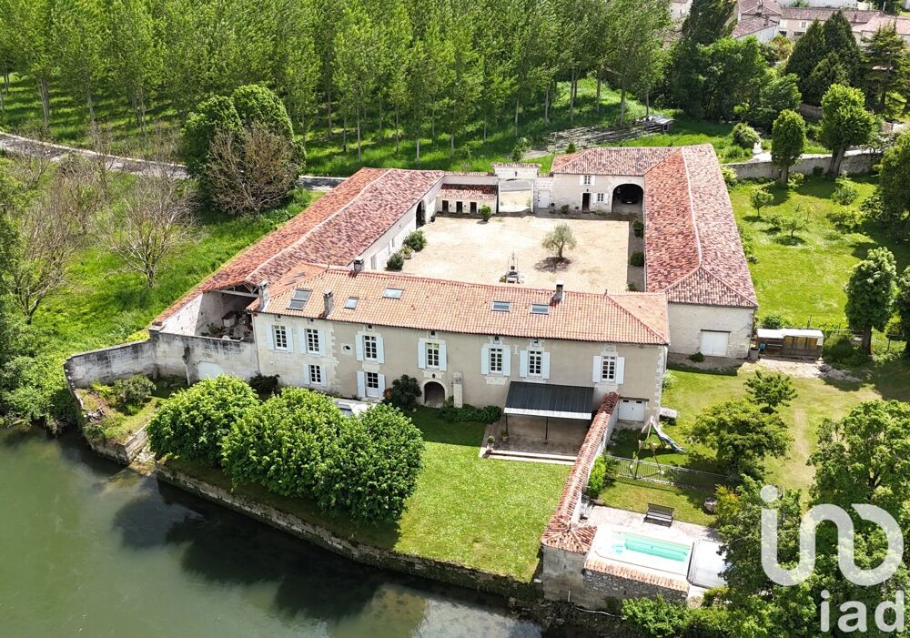 Vente Maison Vente Demeure 10 pièces Bourg-charente