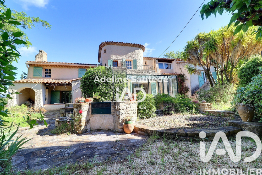à vendre  Maison Saint-Cyr-sur-Mer (83270)
