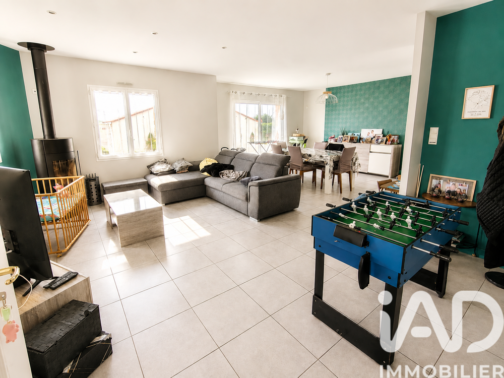 vente Maison - 5 pièce(s) - 111 m² Saint-Maurice-des-Noues (85120)