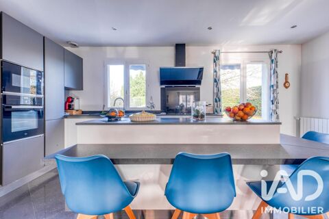   Vente Maison/villa 6 pièces Maison - 6 pièce(s) - 155 m²