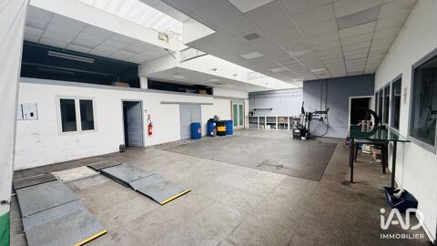   Location / Local Commercial - 267 m² 