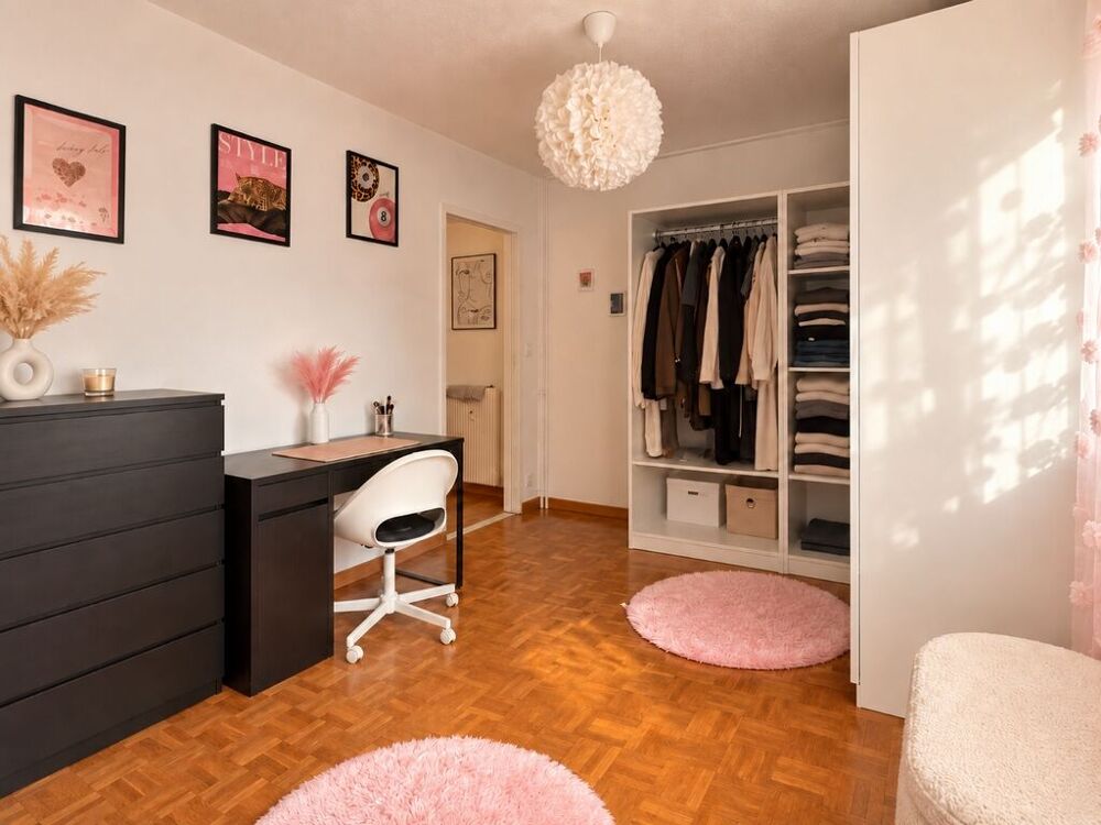 950€ CC / Mois A VISITER!! BOURROCHES f3 dans résidence ....