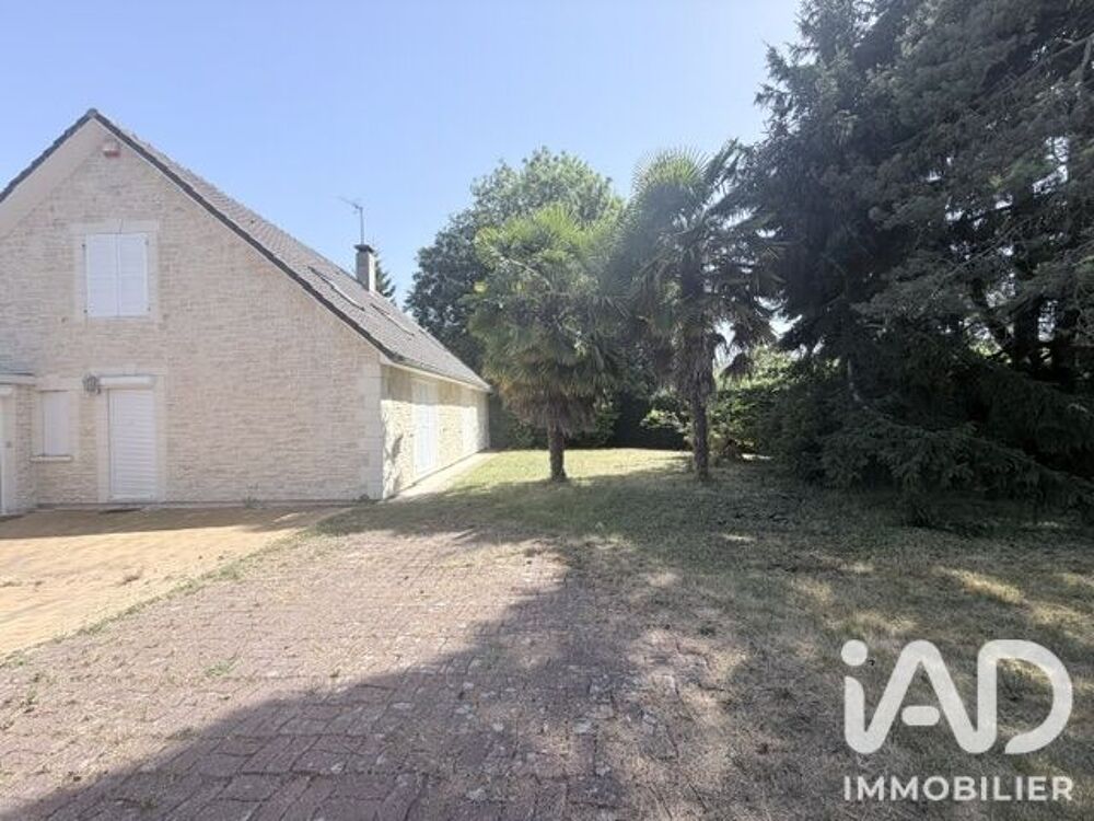 Vente Maison Vente Maison traditionnelle 7 pièces Saint-pierre-des-fleurs