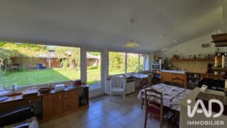 Vente Maison Vente Maison/villa 8 pièces Saint-quentin-les-marais