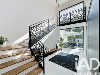  Maison � vendre 10 pi�ces 262 m�