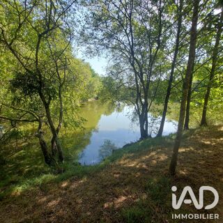  Terrain à vendre 8200 m²