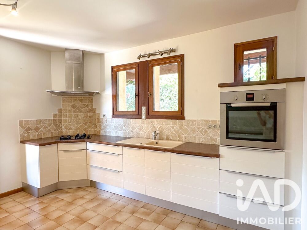 vente Maison - 7 pièce(s) - 135 m² Bourg-Saint-Andéol (07700)