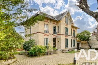  Maison � vendre 9 pi�ces 235 m�