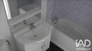  Immeuble à vendre 151 m²