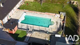  Maison à vendre 11 pièces 232 m²