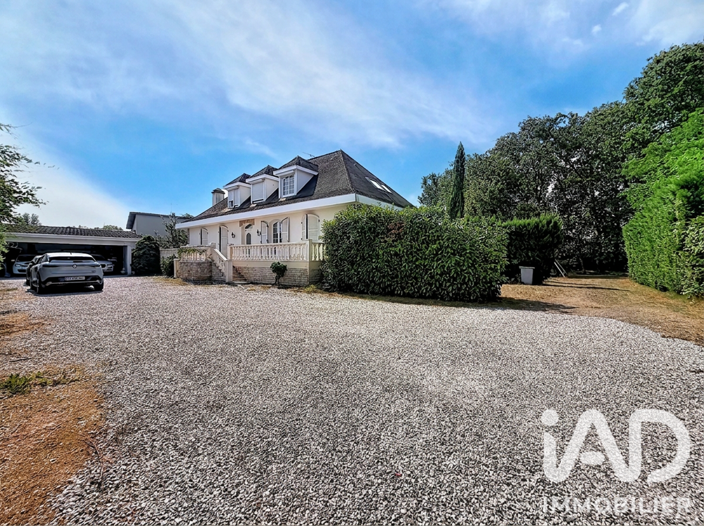 Vente Maison Vente Maison traditionnelle 9 pièces Mont-de-marsan