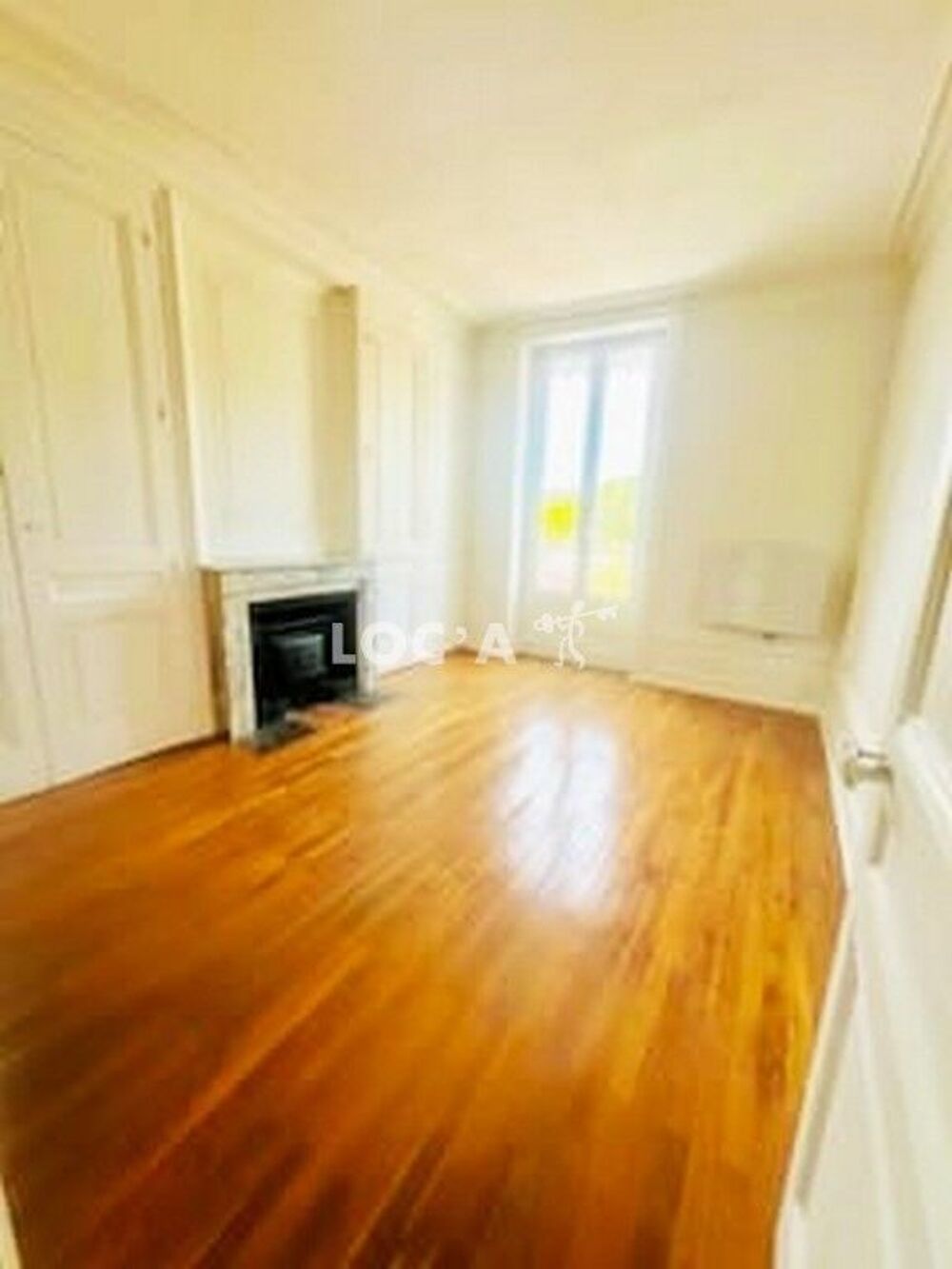 995 € CC / Mois - A SAISIR DE SUITE EN FACE DE LA DOUA ....