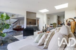  Maison à vendre 8 pièces 225 m²
