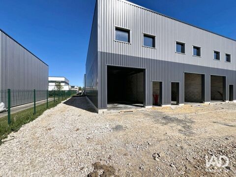   Location Local d'activités 162 m&sup2; 