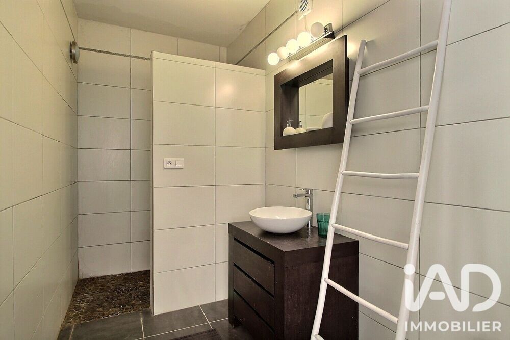 à vendre  Maison La Cadière-d'Azur (83740)