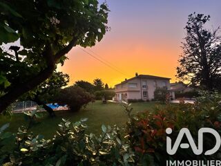  Maison � vendre 9 pi�ces 220 m�