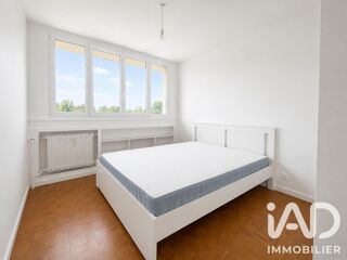  Appartement à louer 4 pièces 78 m²