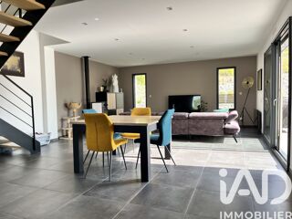  Maison à vendre 6 pièces 145 m²
