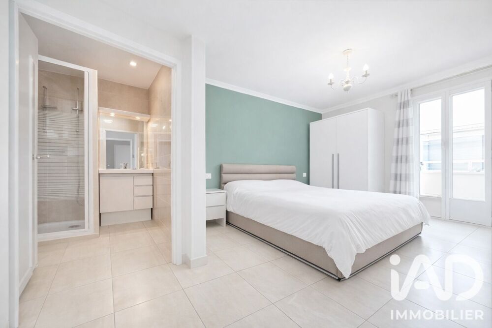 à vendre  Appartement Saint-Raphaël (83700)