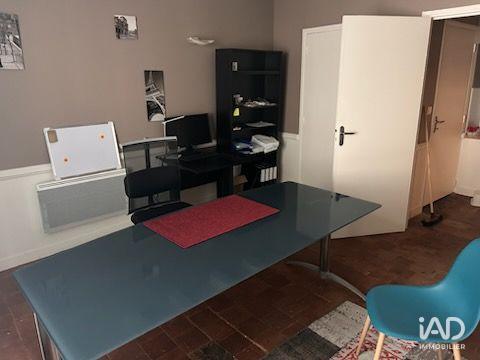   Location Bureaux 51 m&sup2; 