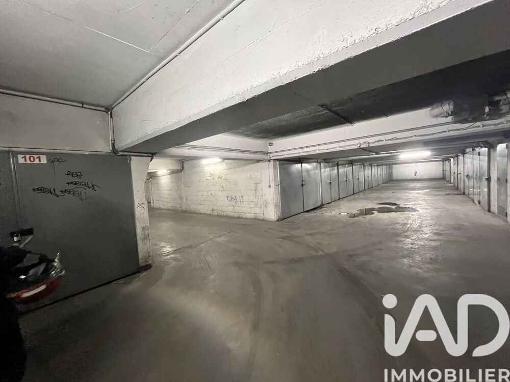 Vente Parking/Garage Vente Garage 150 m&sup2; Paris 18