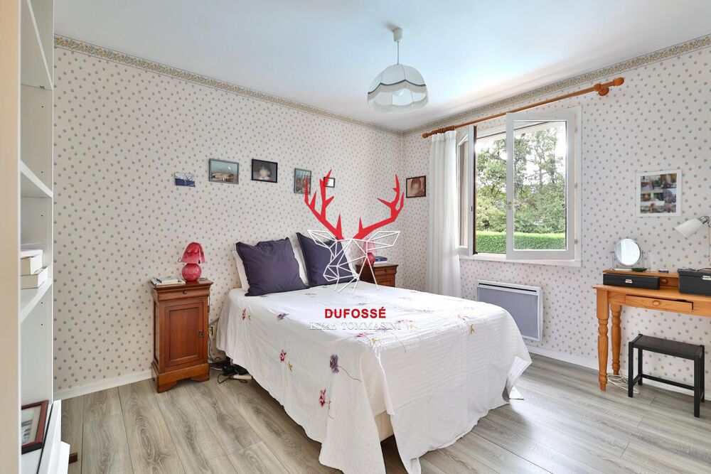 � vendre  Maison Dommartin (69380)