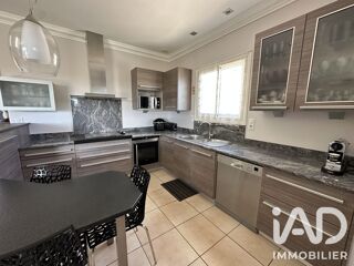 Maison à vendre 8 pièces 223 m²
