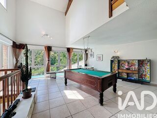  Maison à vendre 8 pièces 234 m²