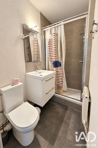  Appartement à louer 1 pièce 28 m²