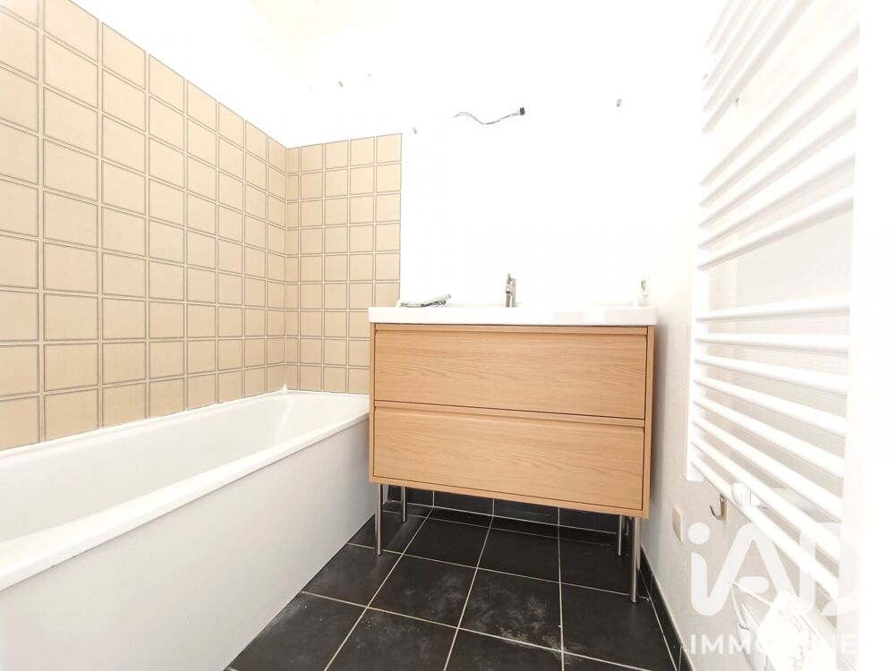 location Appartement - 2 pièce(s) - 43 m² La Madeleine (59110)