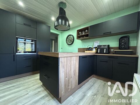  Vente Maison/villa 6 pièces Maison - 6 pièce(s) - 135 m²